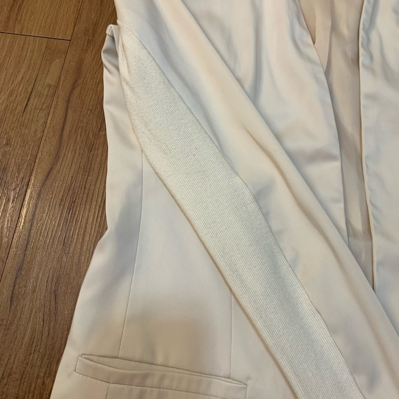 Vero Moda Cream Longsleeve Open Front Blazer - Picture 8 of 15